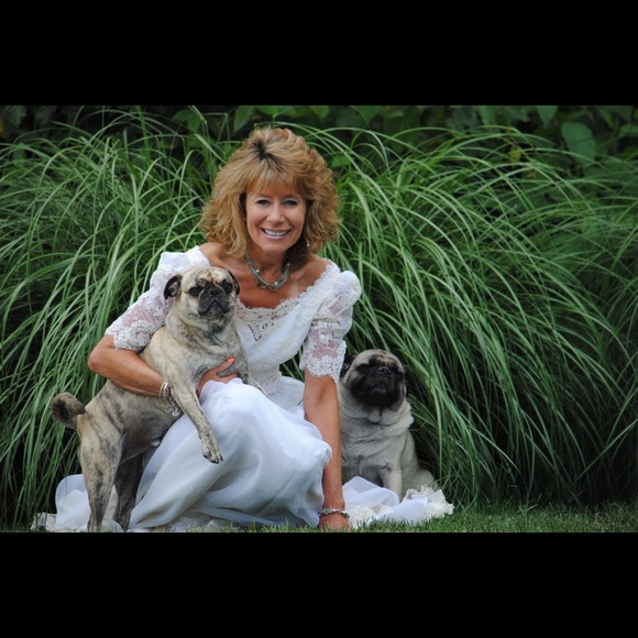 Meet your Posher, Cindy - Picture 1 of 4